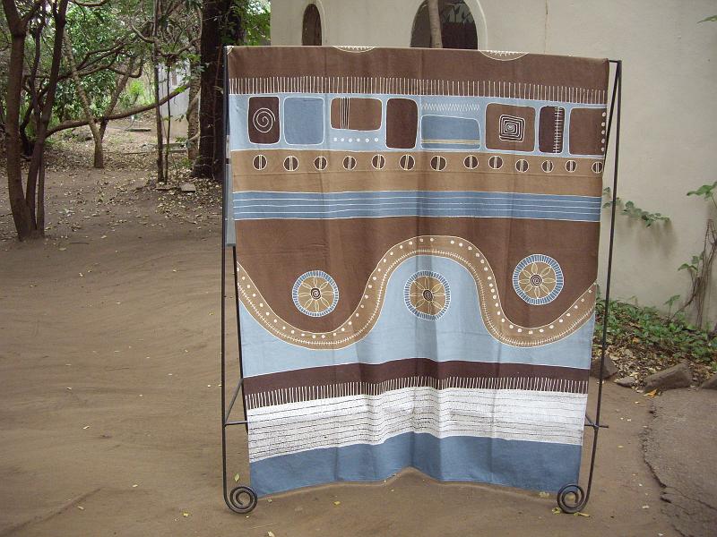 m2320.JPG - S. Luangwa 'Tribal Textiles' project